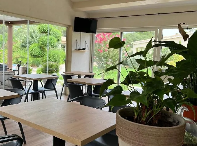 Les Jardins De Santa Giulia - Charmante Dhte 1 招待所