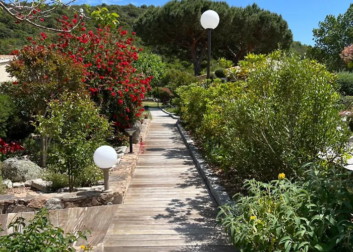 Les Jardins De Santa Giulia - Charmante Dhte 1 招待所